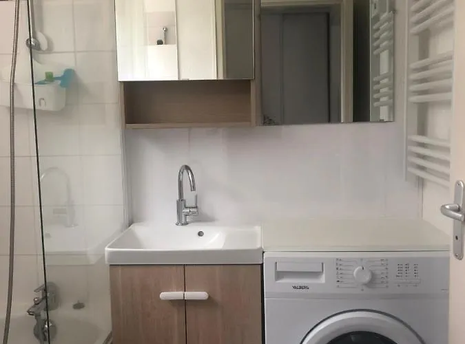 Lénalac - Résidence 3 étoiles - Bord Du *