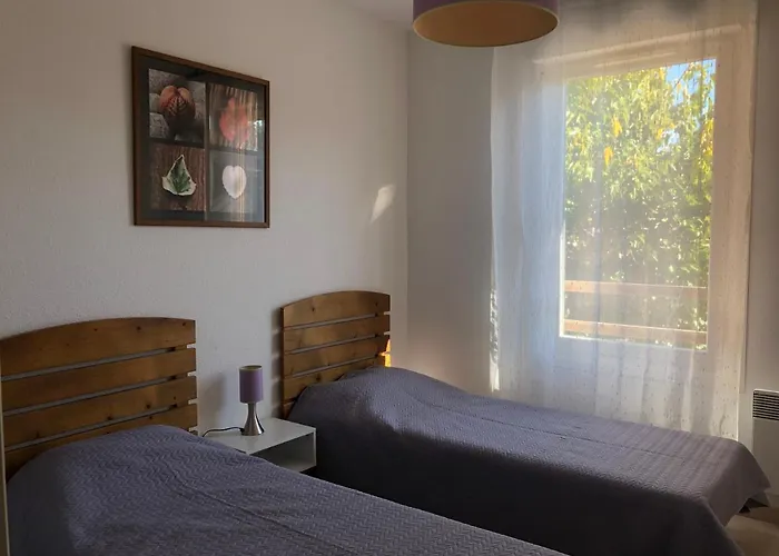 Lénalac - Résidence 3 étoiles - Bord Du